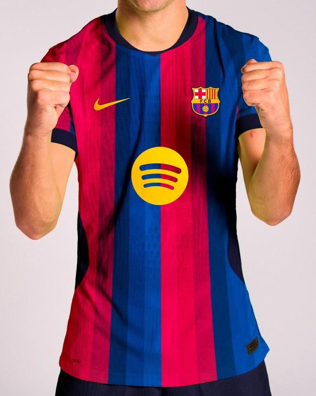 Barcelona Home Kit 26/27